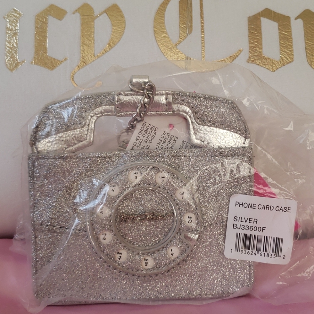 💗NWT- BETSY JOHNSON PHONE CARD!
